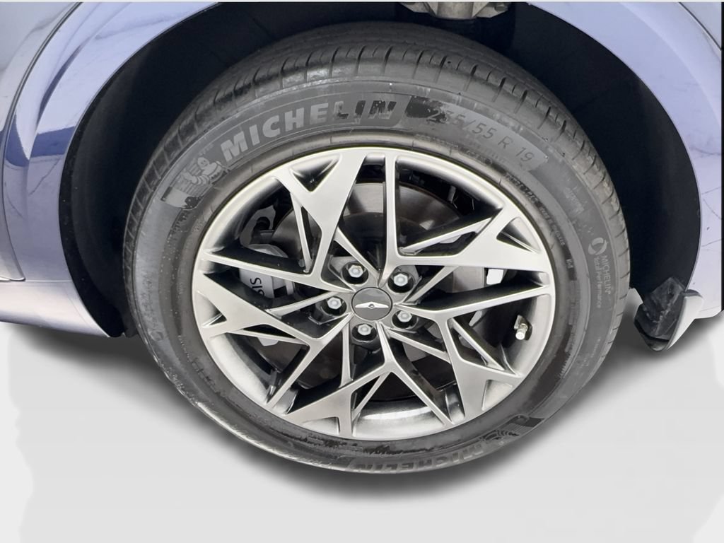 Used 2024 Genesis GV70 2.5T w/ Select Package AWD/4WD image 12
