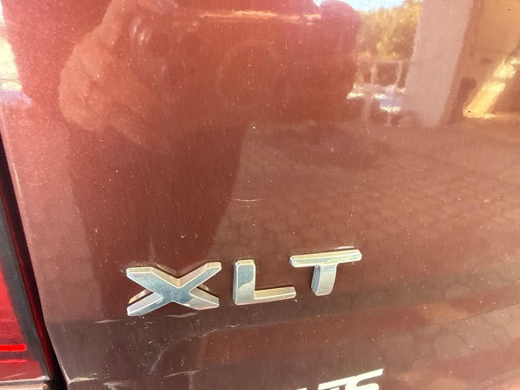 Used 2015 Ford Explorer XLT AWD/4WD image 11