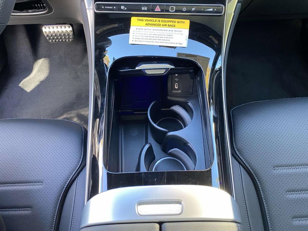 Certified 2025 Mercedes-Benz GLC 300 image 37