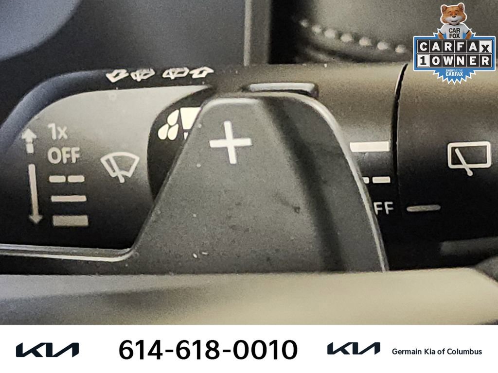 Used 2024 Nissan Rogue S image 31