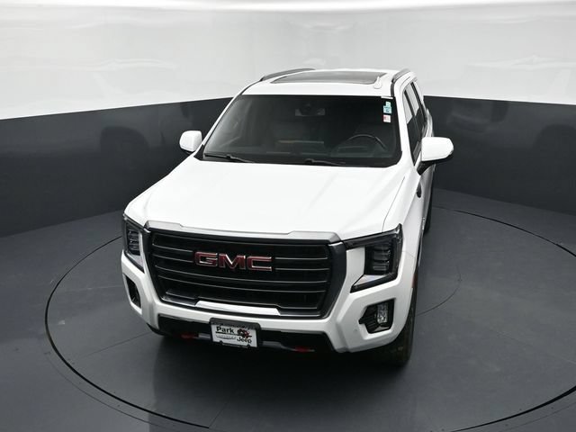 Used 2021 GMC Yukon AT4 w/ AT4 Premium Plus Package AWD/4WD image 17