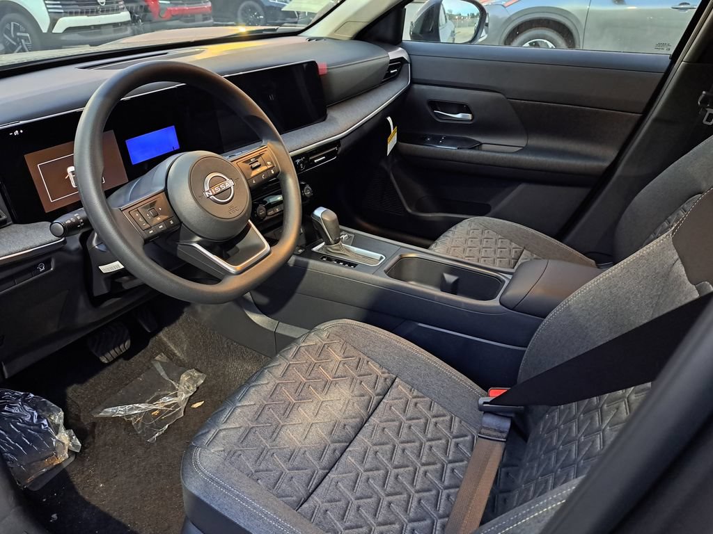 New 2026 Nissan Kicks SV FWD image 7