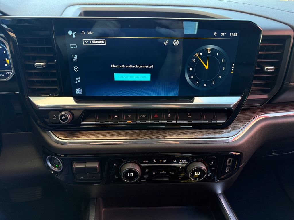 Used 2024 Chevrolet Silverado 1500 LT w/ Z71 Off-Road Package AWD/4WD image 19