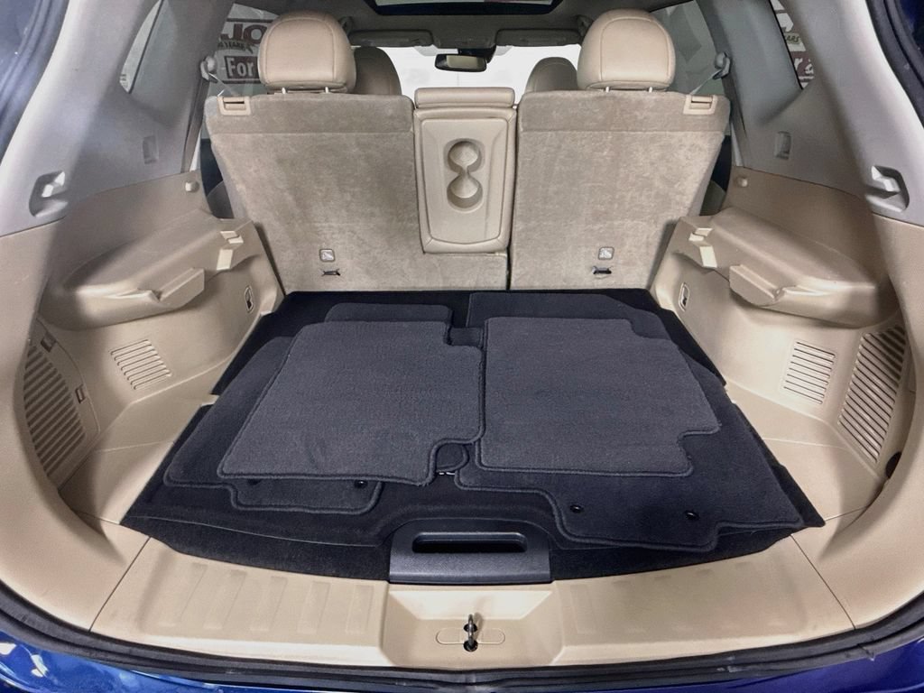 Used 2019 Nissan Rogue SL w/ Premium Package AWD/4WD image 29