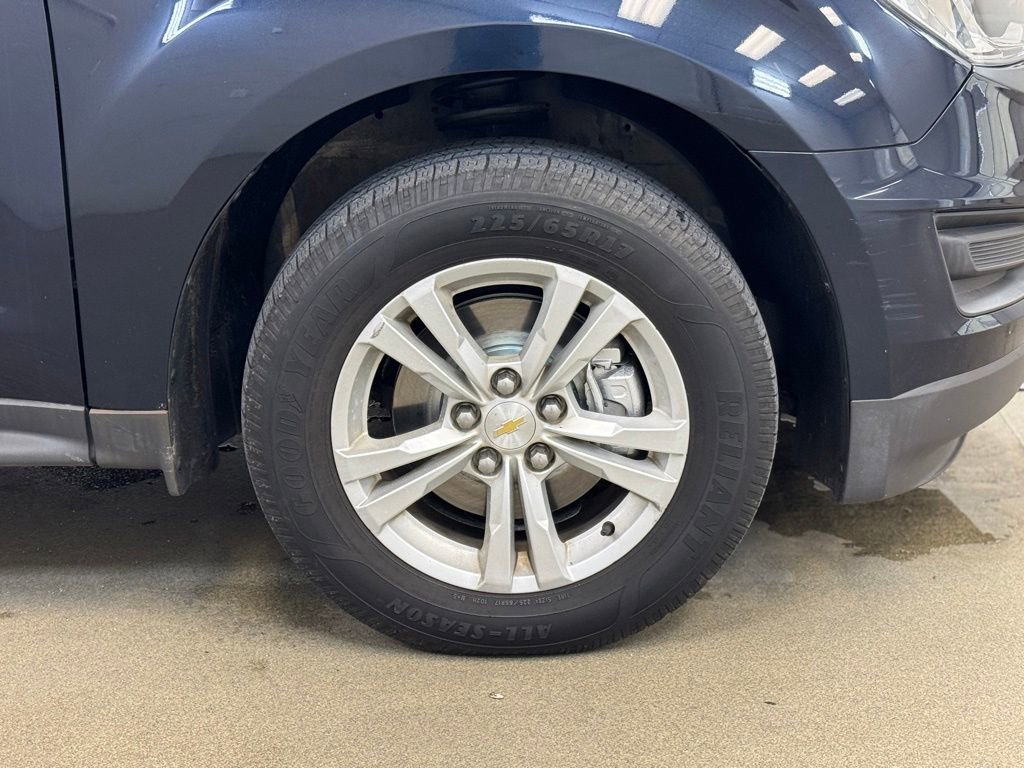 Used 2016 Chevrolet Equinox LS AWD/4WD image 4