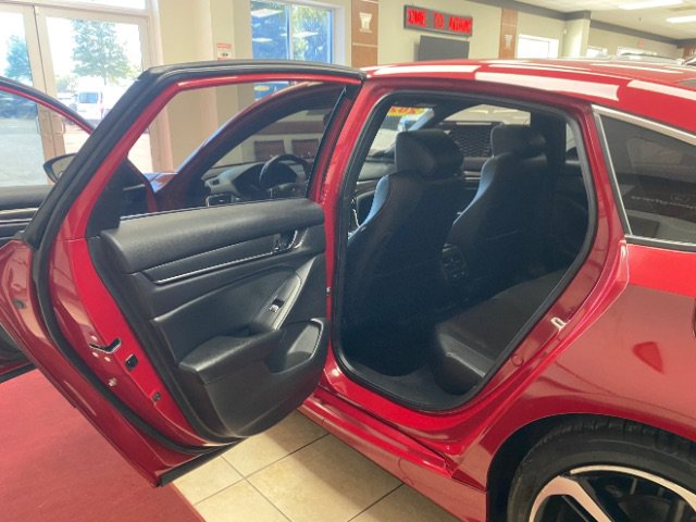 Used 2021 Honda Accord Sport image 8