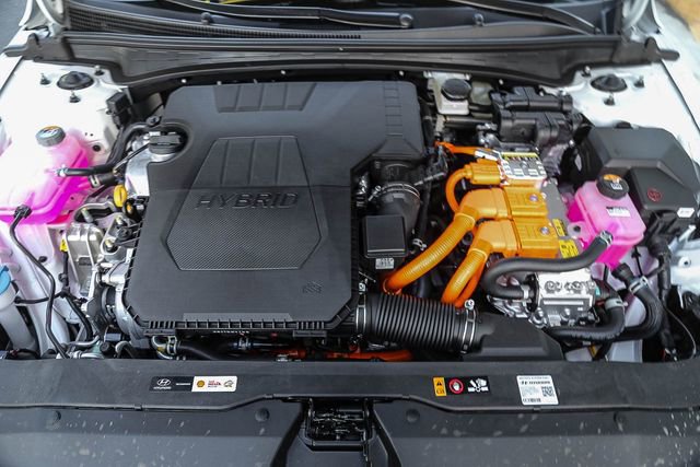 New 2026 Hyundai Elantra Sport FWD image 29