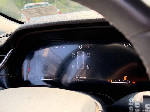 Used 2023 Jeep Grand Cherokee Limited w/ Luxury Tech Group II AWD/4WD image 19