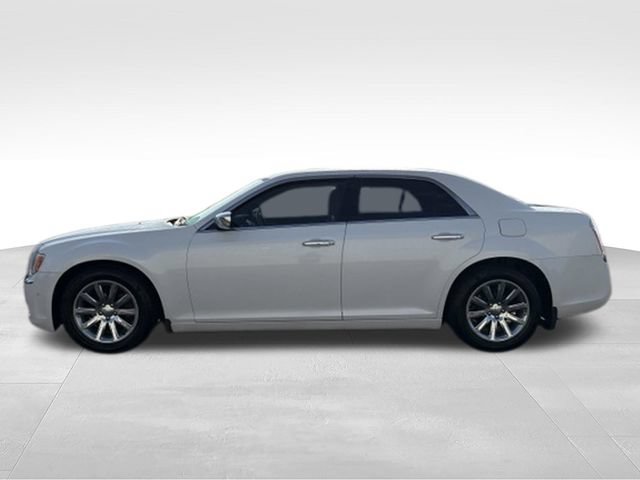 Used 2013 Chrysler 300 C w/ Light Group RWD image 13