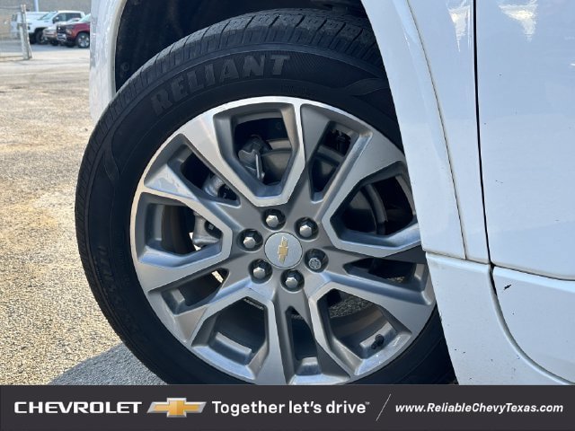 Used 2021 Chevrolet Traverse Premier AWD/4WD image 10