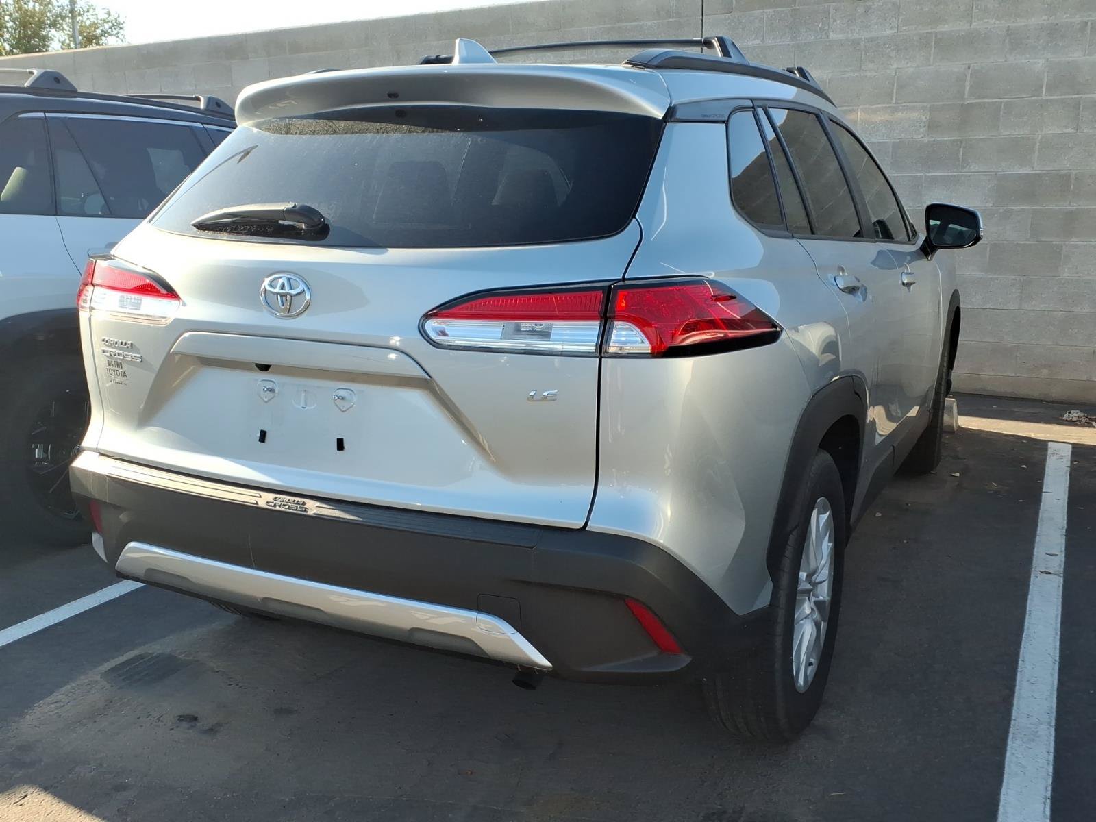 Certified 2023 Toyota Corolla Cross LE FWD image 3