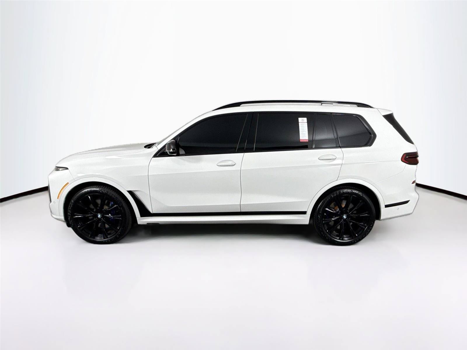 Used 2025 BMW X7 M60i w/ Executive Package AWD/4WD image 14