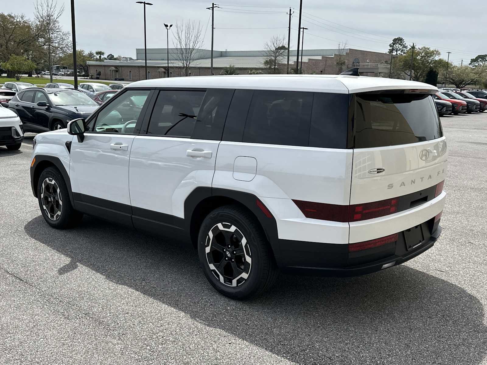 New 2026 Hyundai Santa Fe SE image 5