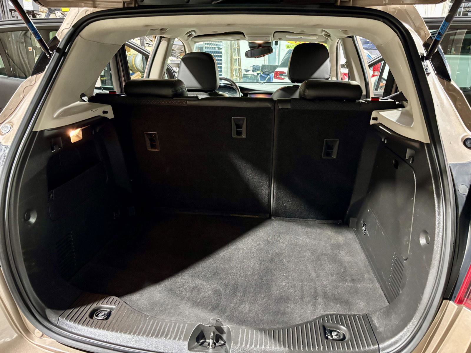 Used 2018 Buick Encore Preferred image 11