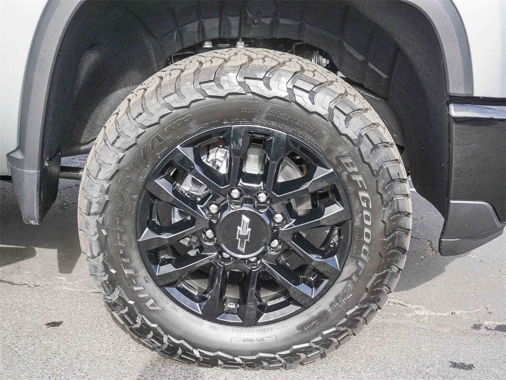 New 2026 Chevrolet Silverado 2500 LT w/ Trail Boss Package image 9