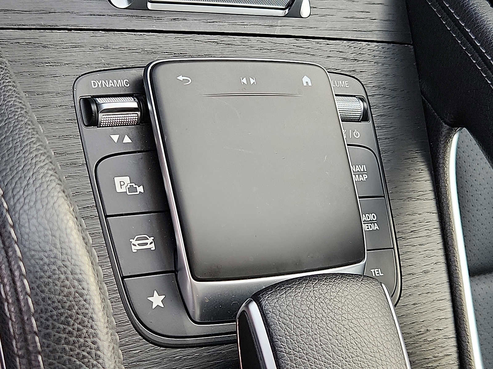 Used 2022 Mercedes-Benz GLE 350 4MATIC image 24