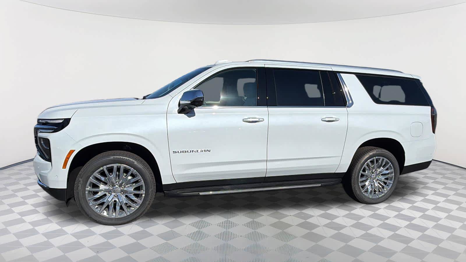 New 2026 Chevrolet Suburban Premier w/ Sun And Tow Package AWD/4WD image 8