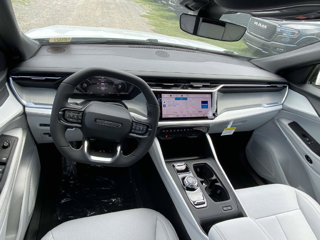 New 2026 Jeep Cherokee Limited AWD/4WD image 39