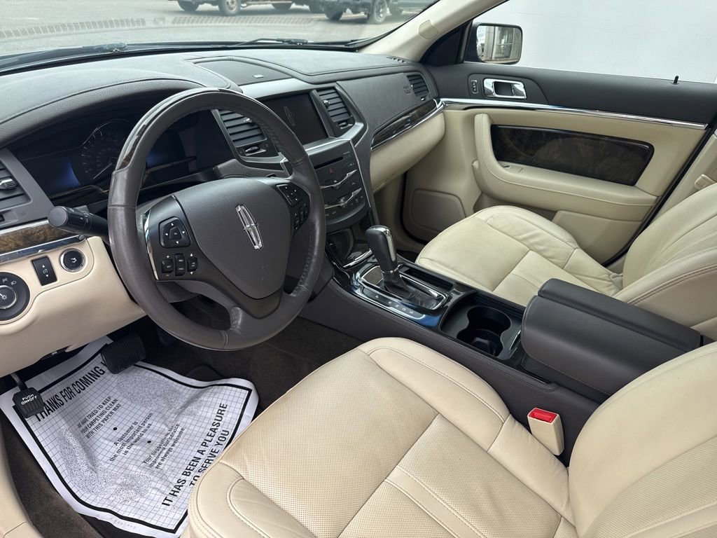 Used 2014 Lincoln MKS AWD w/ Equipment Group 201A image 11