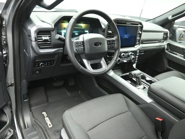 Used 2025 Ford F150 XLT w/ Equipment Group 302A MID image 9