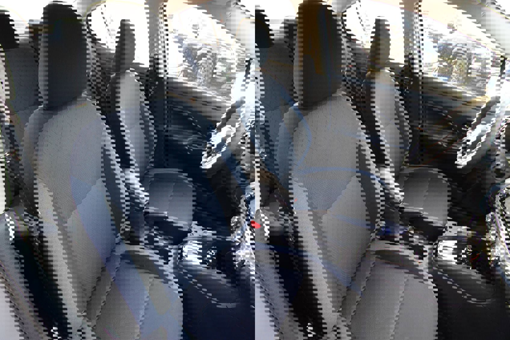 Used 2024 Nissan Versa SV w/ Trunk Package image 16