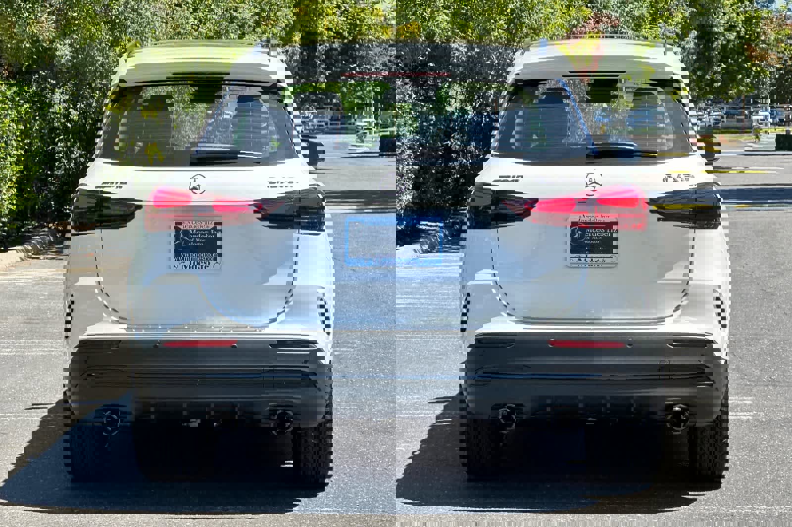 New 2025 Mercedes-Benz GLA 35 AMG 4MATIC image 4