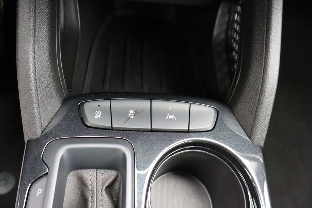 Used 2023 Chevrolet TrailBlazer LS FWD image 9