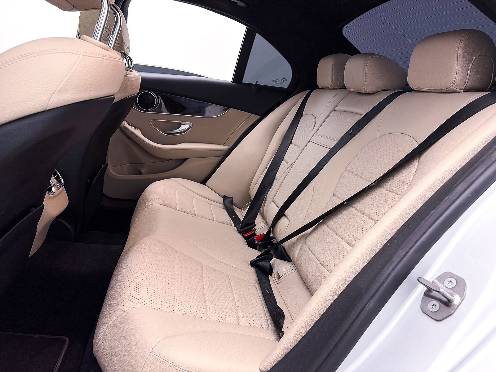 Used 2020 Mercedes-Benz C 300 Sedan image 36