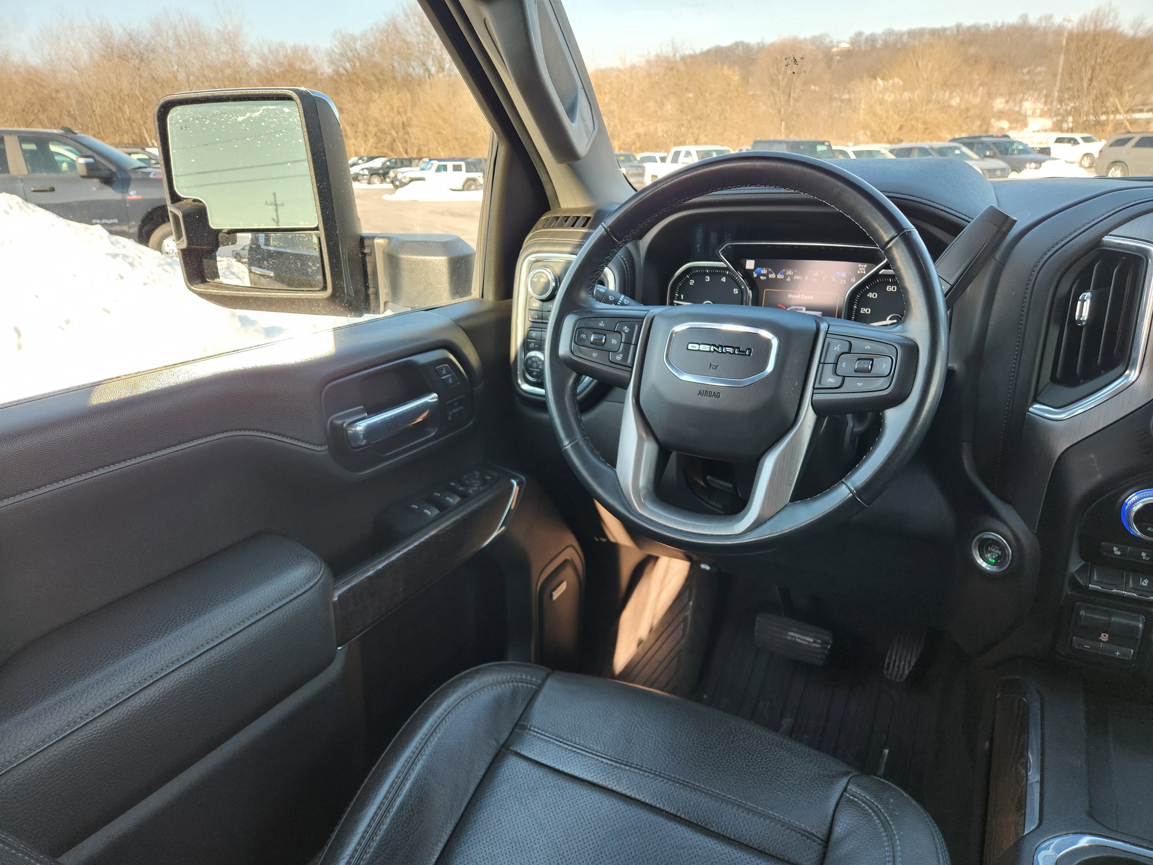 Used 2023 GMC Sierra 2500 Denali w/ Technology Package image 24