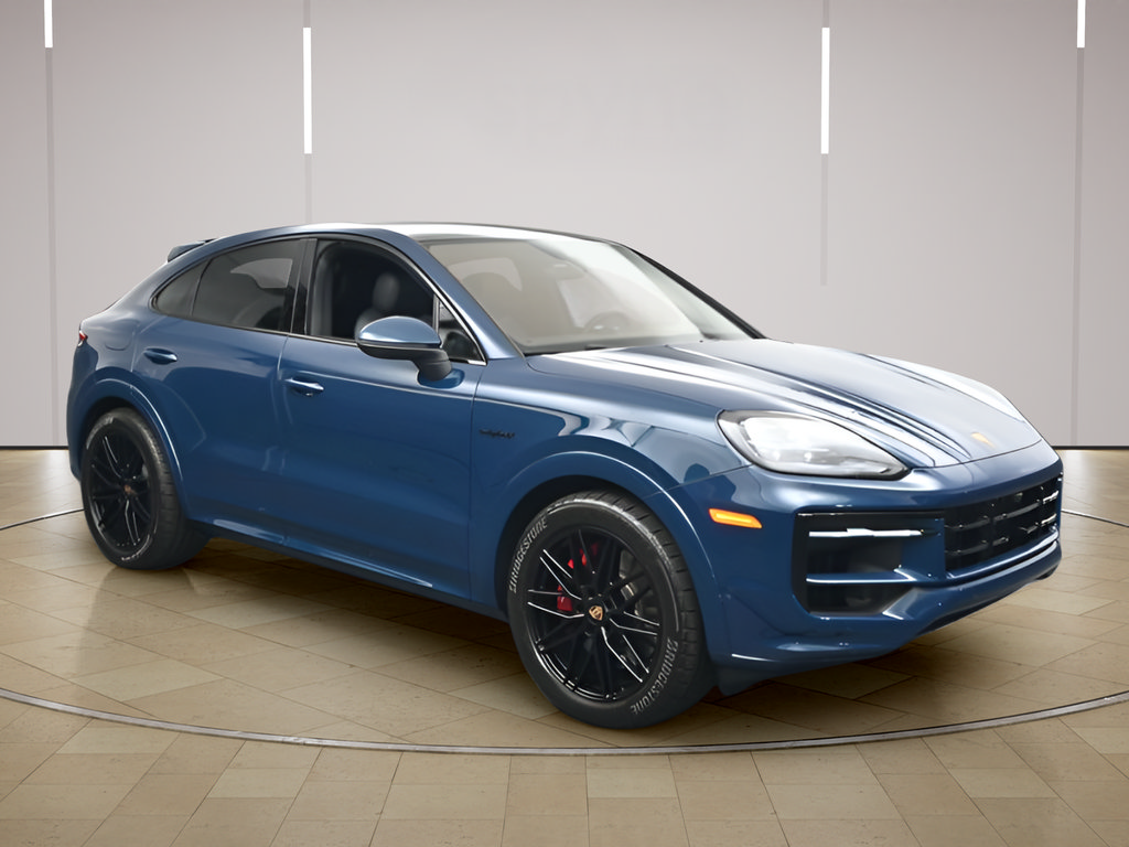 Certified 2025 Porsche Cayenne S AWD/4WD image 28