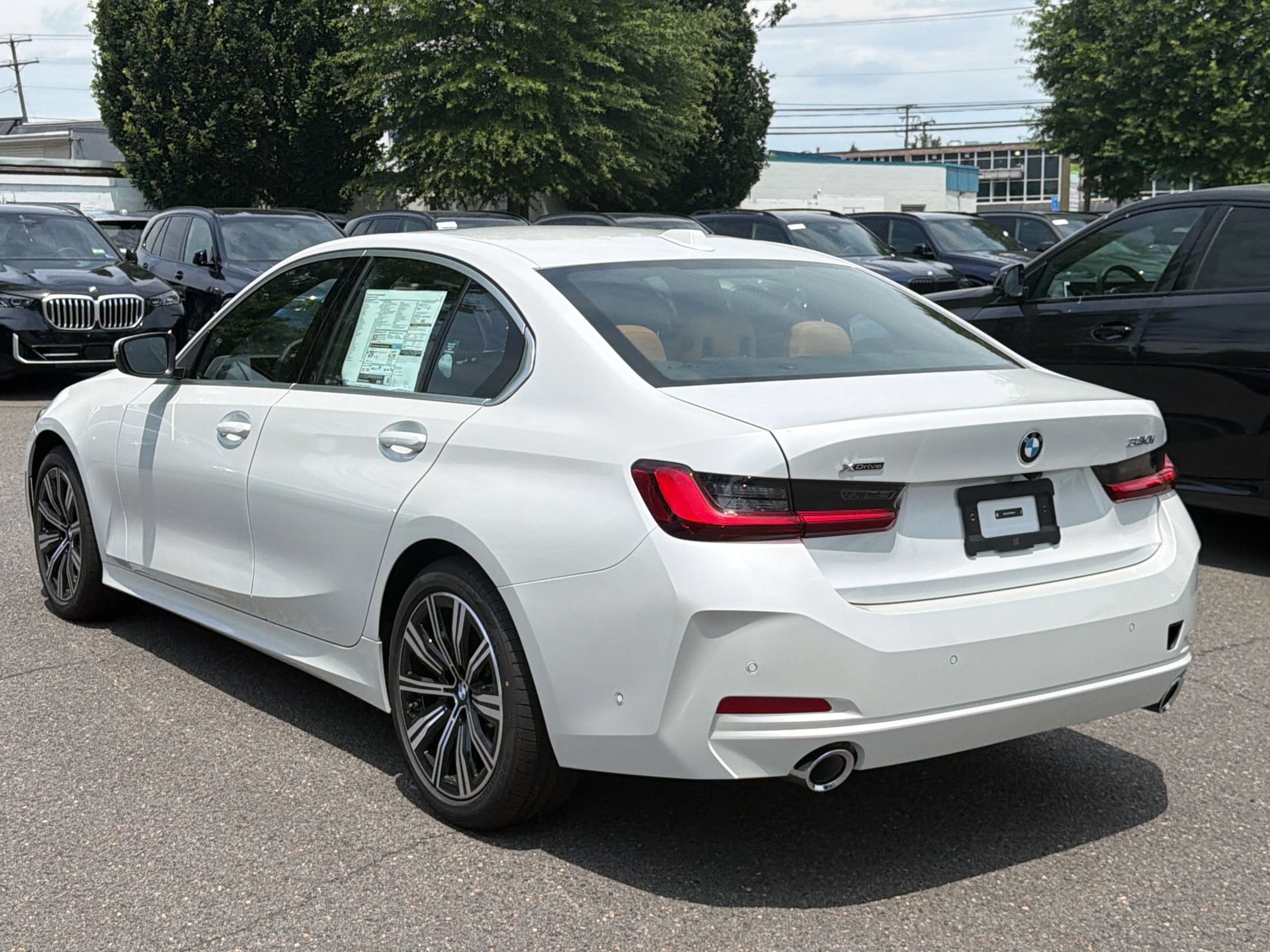 Used 2026 BMW 330i xDrive Sedan w/ Premium Package AWD/4WD image 3