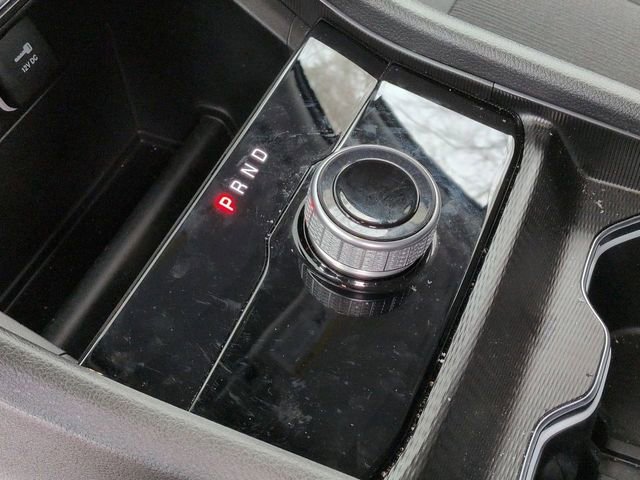 Used 2024 Jeep Grand Cherokee Laredo X image 20