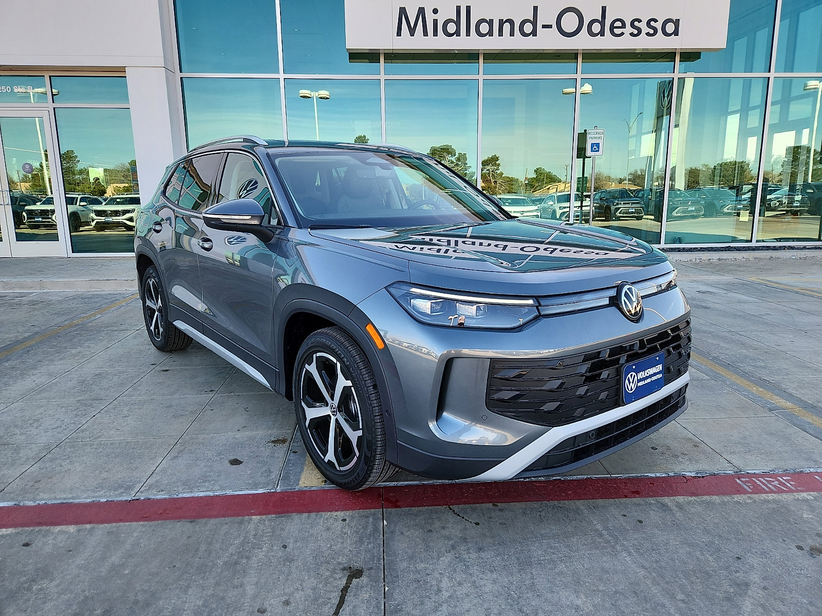 New 2026 Volkswagen Tiguan SE