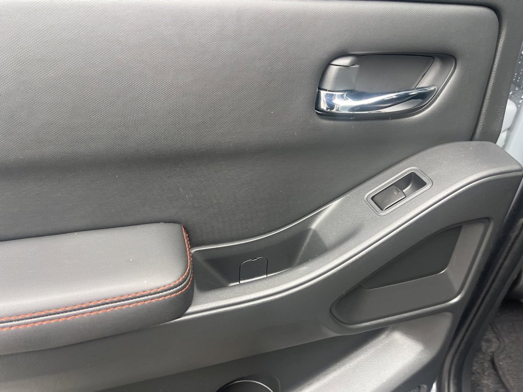 Used 2023 Nissan Frontier Pro-X w/ Pro-X Premium Package image 32