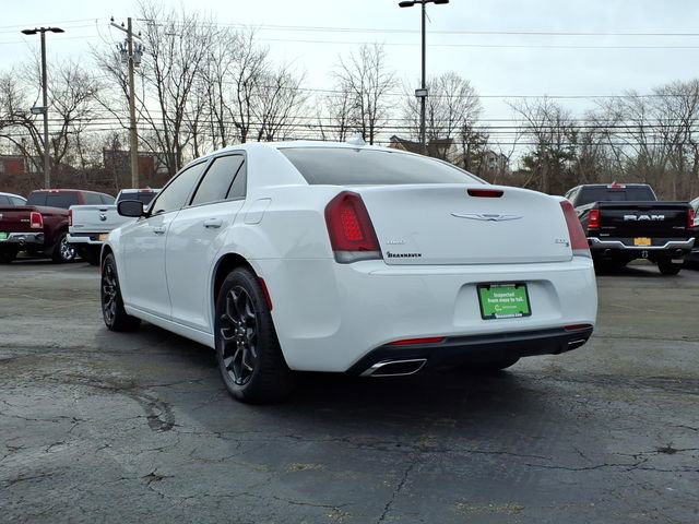 Used 2019 Chrysler 300 S image 5