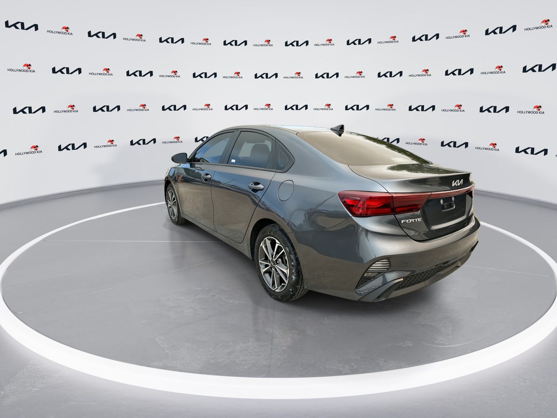 Certified 2023 Kia Forte LXS w/ LXS Technology Package FWD image 6