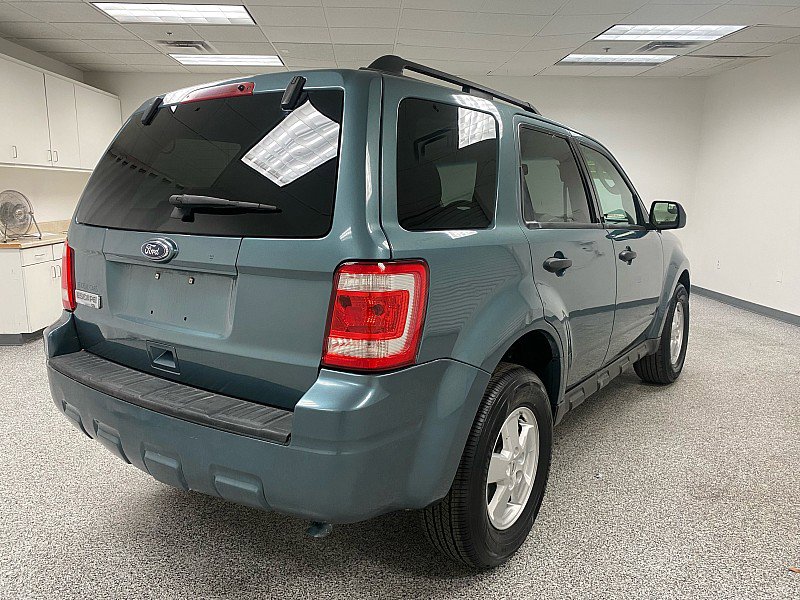 Used 2010 Ford Escape XLT image 5