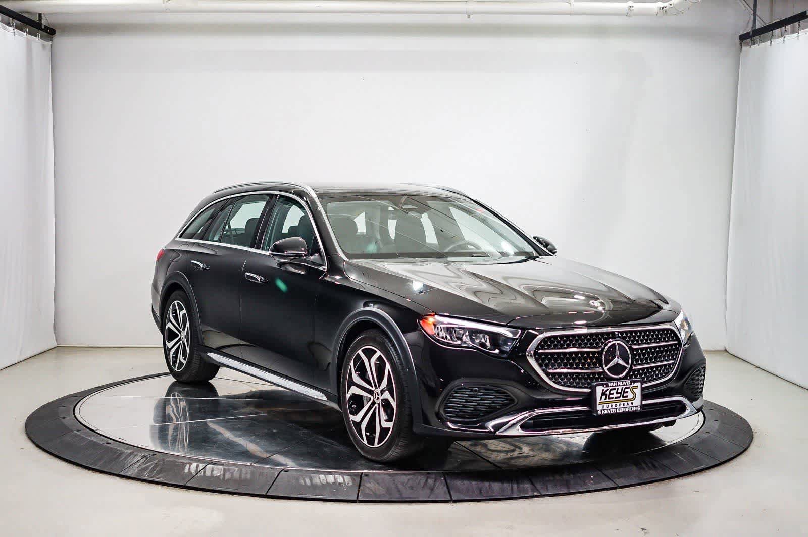 Certified 2025 Mercedes-Benz E 450 4MATIC All-Terrain Wagon image 5