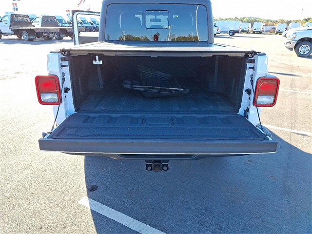 Used 2021 Jeep Gladiator Sport image 29