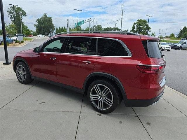 Certified 2025 Mercedes-Benz GLS 450 4MATIC image 8