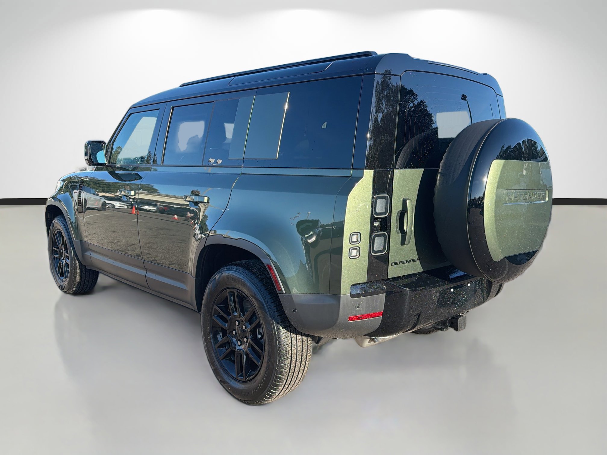 New 2026 Land Rover Defender 110 S image 3