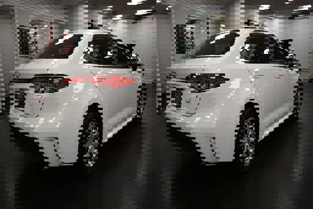 Certified 2024 Toyota Corolla LE image 7