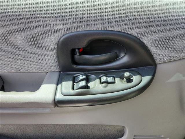 Used 2001 Chevrolet Venture LS FWD image 9
