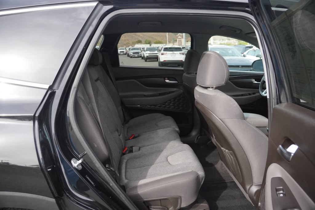 Used 2020 Hyundai Santa Fe SE FWD image 32