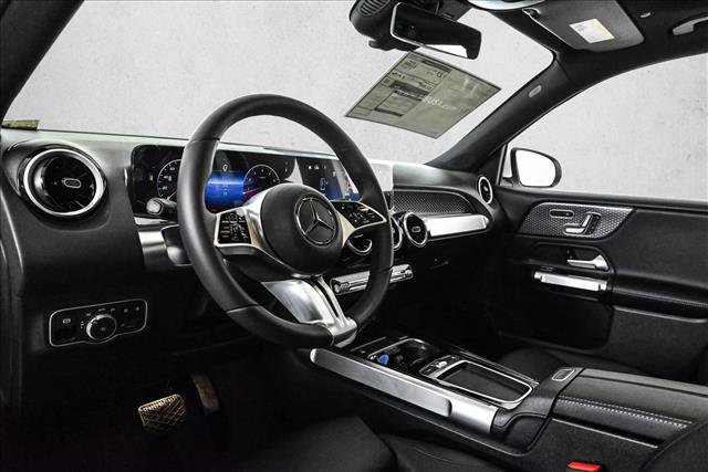 New 2026 Mercedes-Benz GLB 250 4MATIC image 10