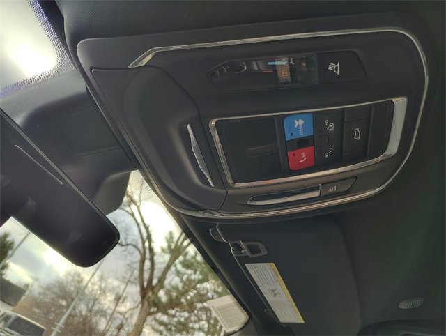 New 2025 Jeep Grand Cherokee L Laredo image 26