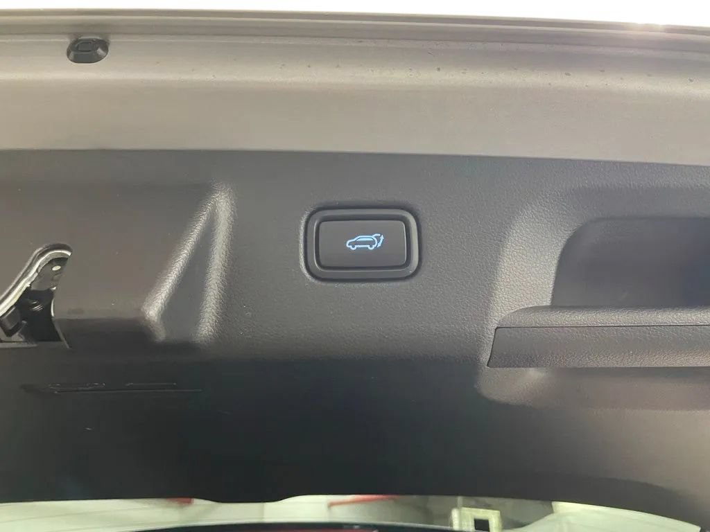 Used 2024 Hyundai Palisade Limited AWD/4WD image 40