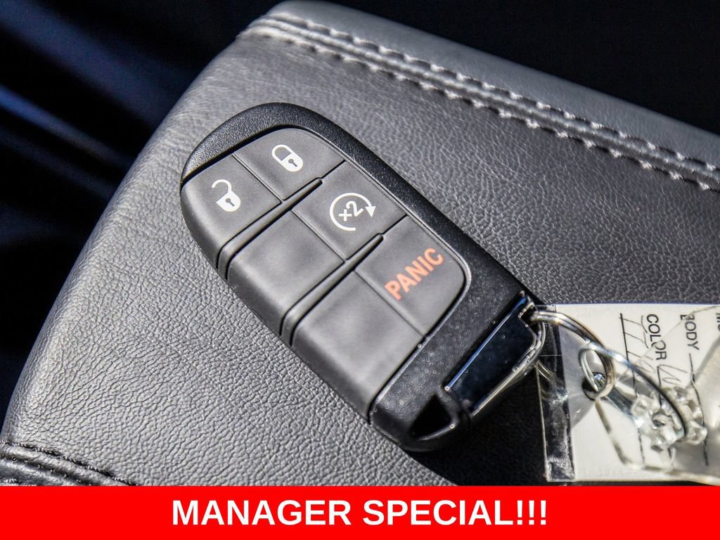 New 2026 Jeep Compass Latitude AWD/4WD image 28