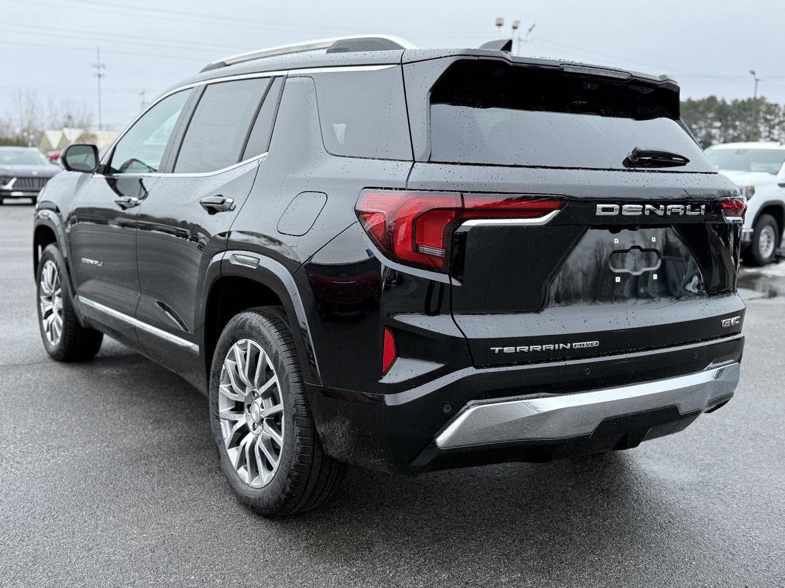 New 2026 GMC Terrain Denali image 7