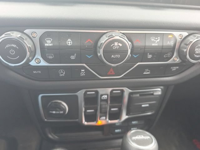 Used 2025 Jeep Gladiator Sport AWD/4WD image 20